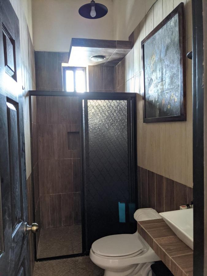Casa Aluxes Hotel 巴利亚多利德 外观 照片