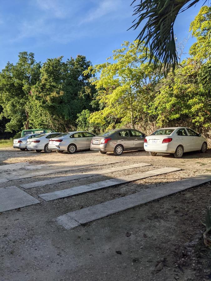 Casa Aluxes Hotel 巴利亚多利德 外观 照片