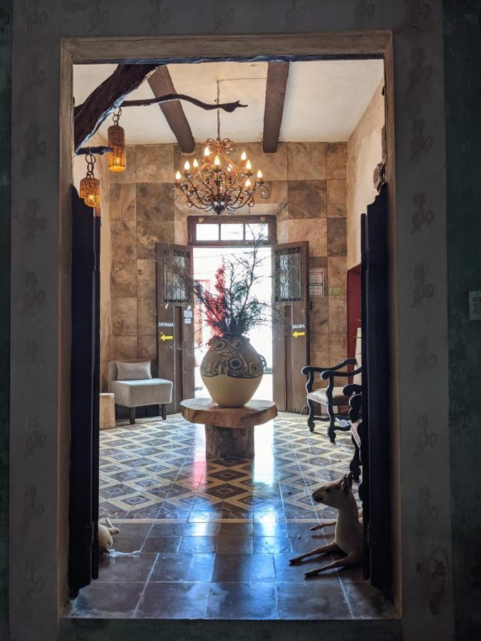 Casa Aluxes Hotel 巴利亚多利德 外观 照片