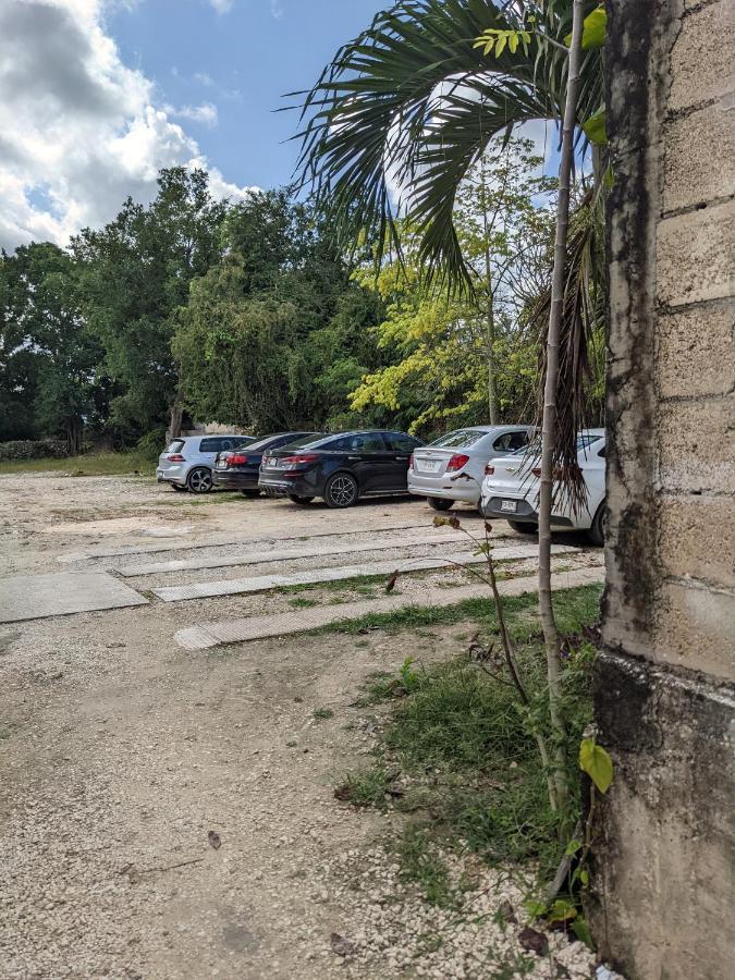 Casa Aluxes Hotel 巴利亚多利德 外观 照片