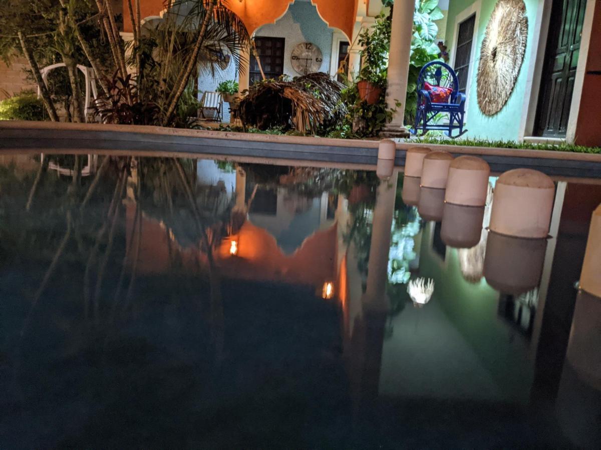 Casa Aluxes Hotel 巴利亚多利德 外观 照片