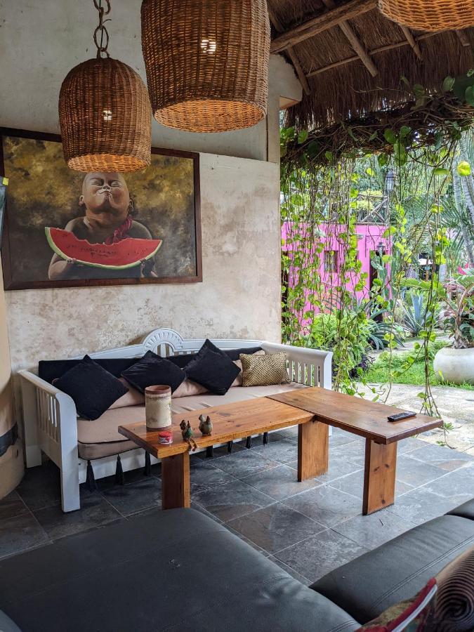 Casa Aluxes Hotel 巴利亚多利德 外观 照片