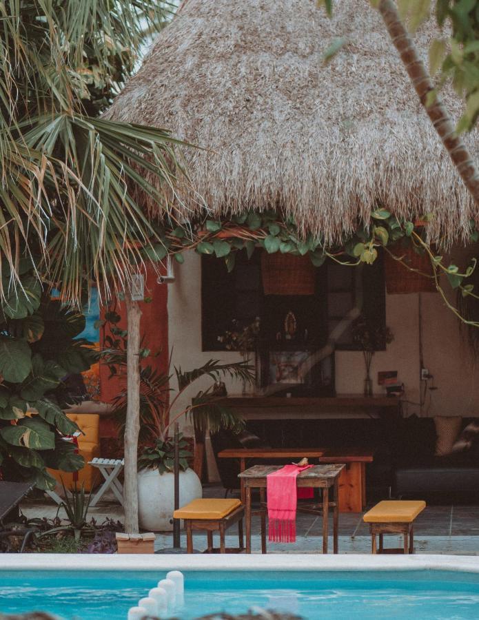 Casa Aluxes Hotel 巴利亚多利德 外观 照片